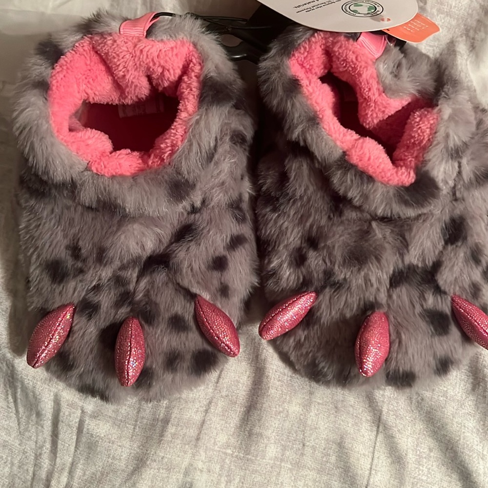 Children slippers